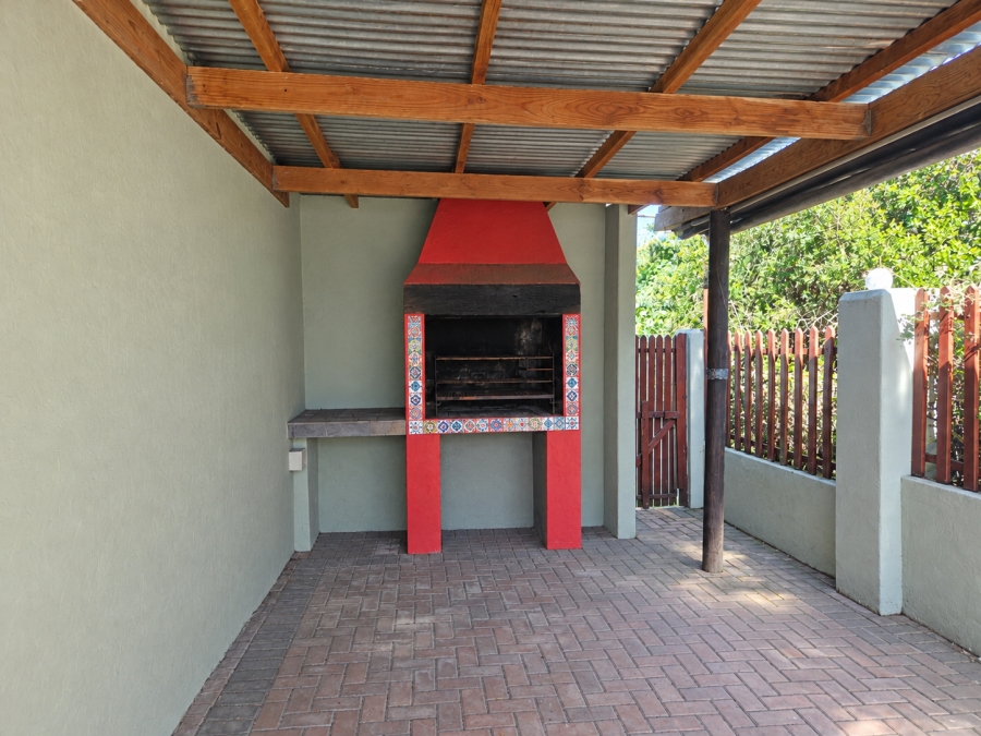 4 Bedroom Property for Sale in Aston Bay Eastern Cape